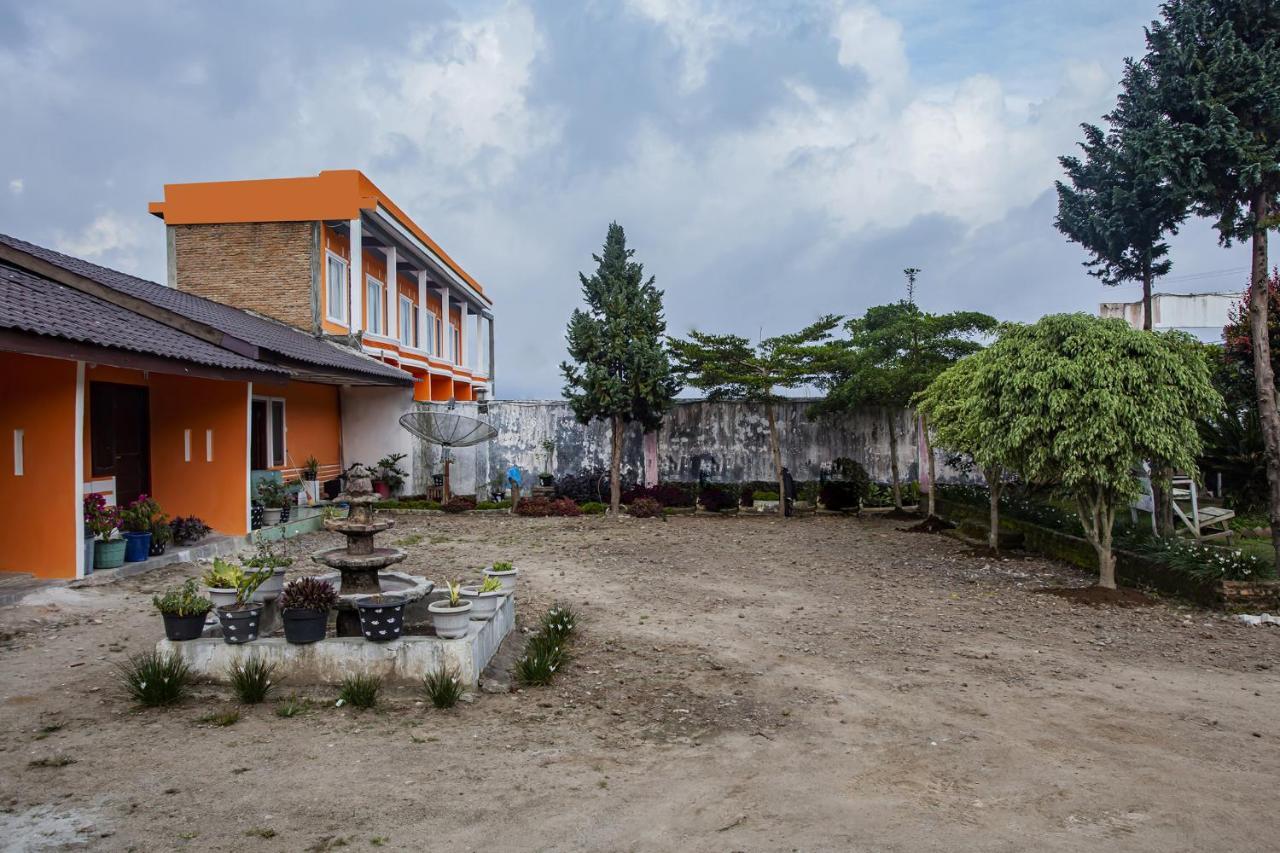 Spot On 2824 Hotel Permata Tongging Exterior photo